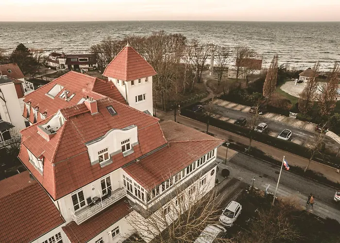 Villa Astoria - Suiten am Meer